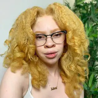 Iyana LeShea
